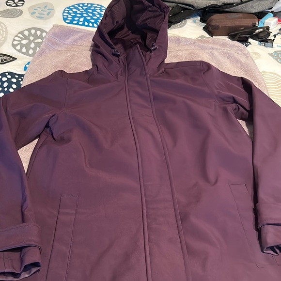 Joe Fresh raincoat/ Spring/ Fall coat. Size Small. - Picture 2 of 8